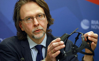 People with speech disturbance will communicate on Neurochat